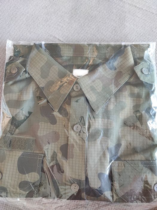 Koszulo-bluza nowy wzór, r.43/172, krótki rękaw