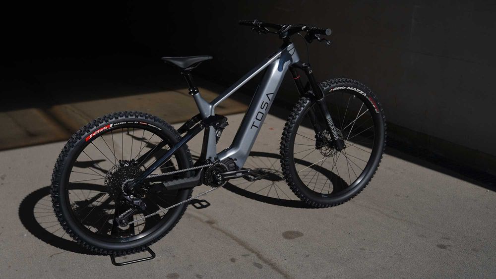 TOSA MATE rower elektryczny eMTB Silnik M510 Bateria 800Wh Moc 250W Karbon OUTLET