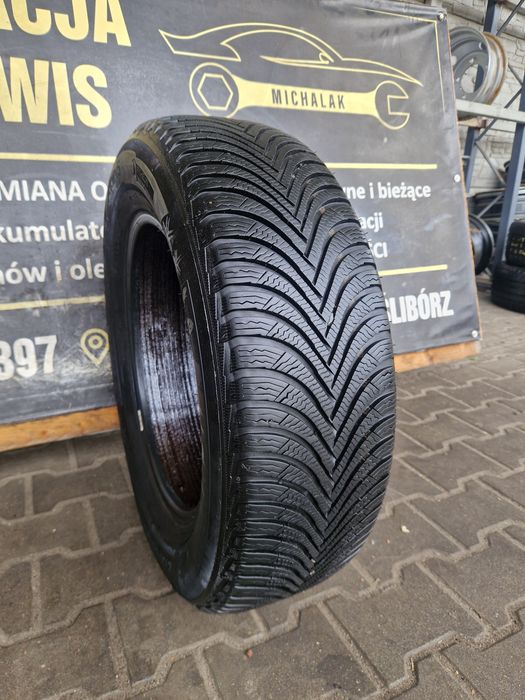 Opona zimowa 215/65/17 Michelin Alpin 5