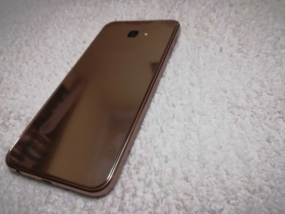 samsung galaxy j4+ (32 memória interna / dual sim) gold