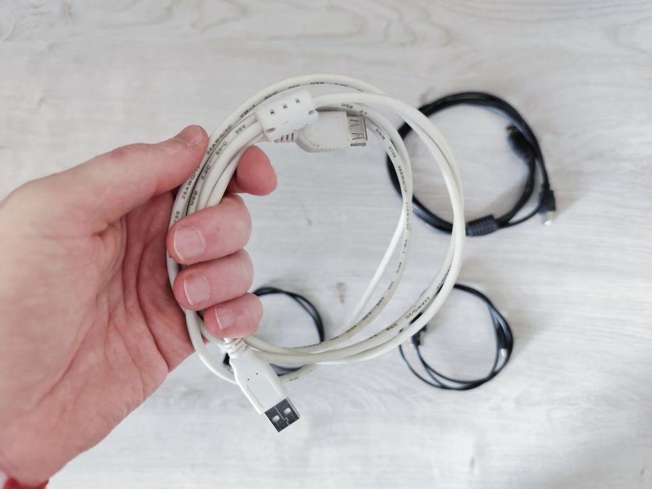 Кабель Micro USB, удлинитель, док-станция Belkin, коннекторы RJ-45, се