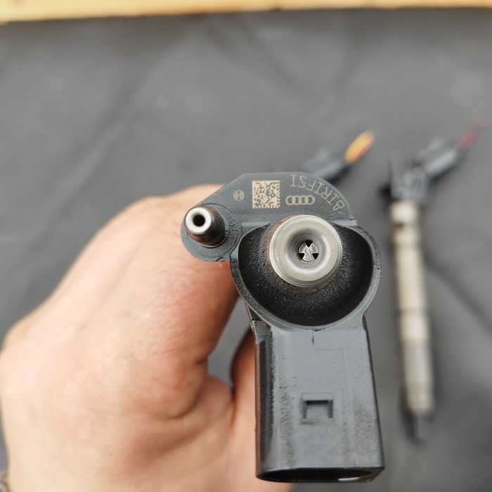 Wtryskiwacze Audi A4 B7 A6 C6