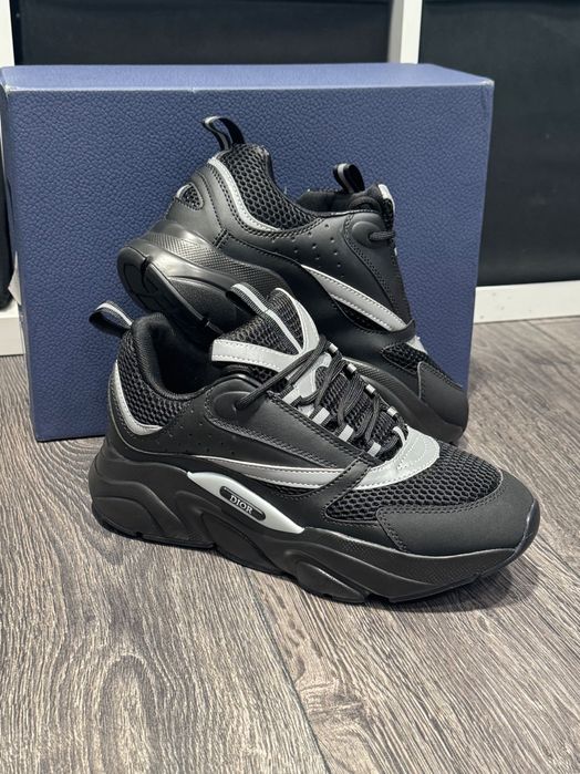 Buty dior b22.