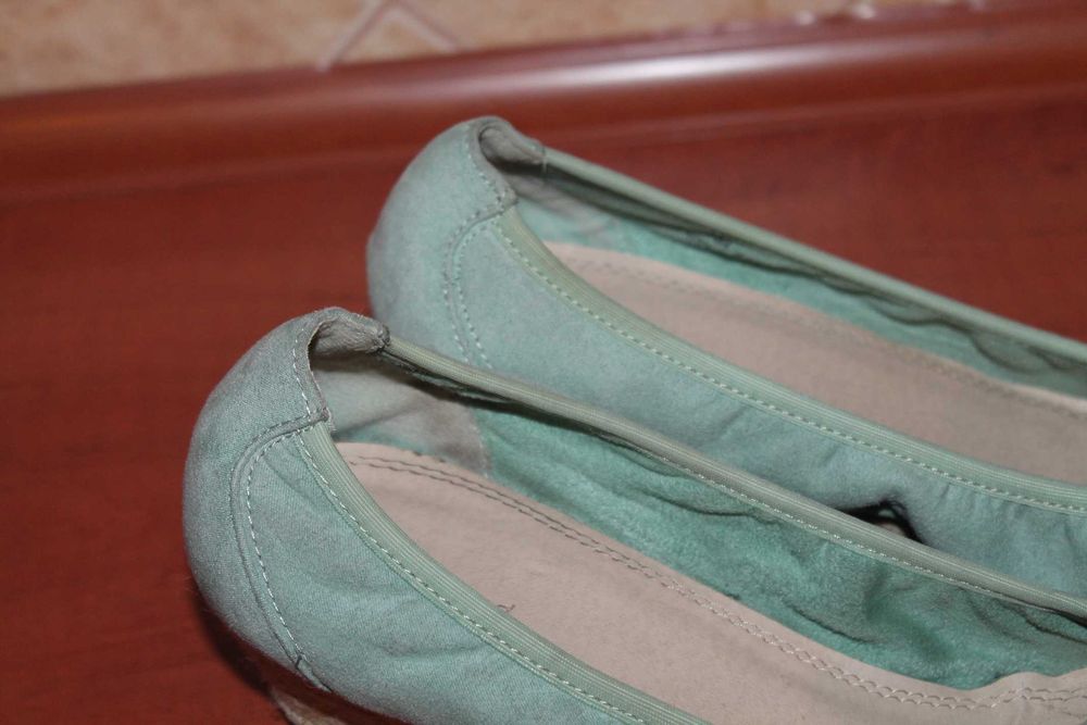 Buty damskie na koturnie