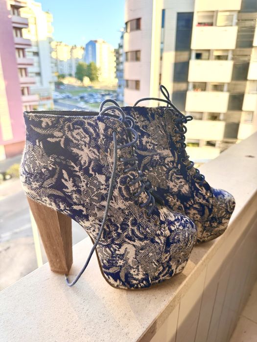 Botas salto alto senhora
