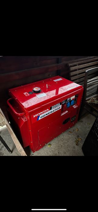 Дизельний електрогенератор Honda SDG9800S 3F, трифазний, 9.8 кВт