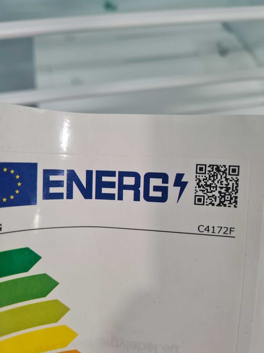 Combinado Frigorifico encastre SMEG . Por estrear. 1 ano garantia