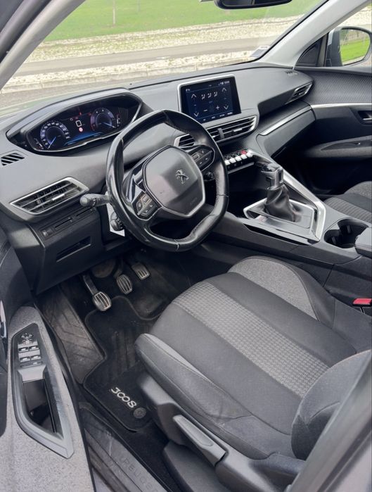 Peugeot 3008 BlueHDI 130cv - Impecável