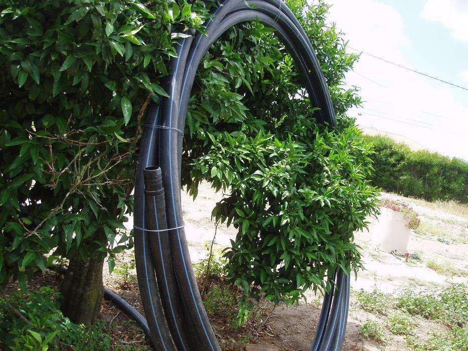 80m de mangueira 2 polgadas e meia 10kg de pressao nova para furo