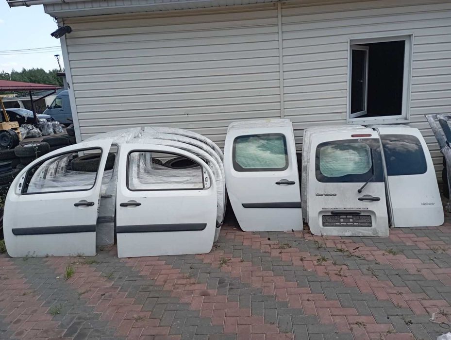Двері передні задні зсувні ляда Renault Kangoo 2