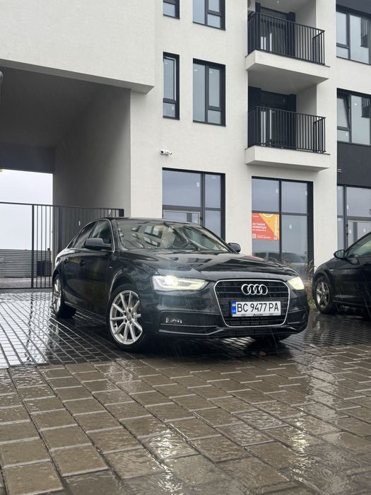Продам дуже хороше авто Ауді А4 б8 2015 року випуску РЕСТАЙЛІНГ , на хорошій комплектації S-line безключовий доступ на всіх 4-х дверках , преміальна аудіосистема Bang, люк , памʼять сидінь , шкіряний салон , елекрорегулювання сидінь , підігріви сидінь , клімат контроль 2-х зонний , одним словом все , що потрібно для комфортного пересування. Авто з двигуном 2.0 TFSI з автоматичною коробкою передач , з переднім приводом, що значно економить витрату палива в порівнянні з повним приводом, авто обслуговувалась вчасно робилося все , що було потрібно , буквально 1000 км тому було замінено всі рідини : мастило в двигуні , мастило в коробці, антифриз . Двигун працює ідеально без зайвих звуків та рухів , цеп ГРМ Замінено , двигун не димить не сапунить взагалі питань немає , їде дуже круто.
Ходова частина супер .
З технічної сторони все добре 
Машина мала пошкодження по передній частині , і була повністю відновлена по оригіналу!!! (АМЕРИКА ) бПРОБІГ РІДНИЙ 202 тис км. Авто можна оглянути на будь-якій станції, в будь який день та в будь-якій годині , всім миру )