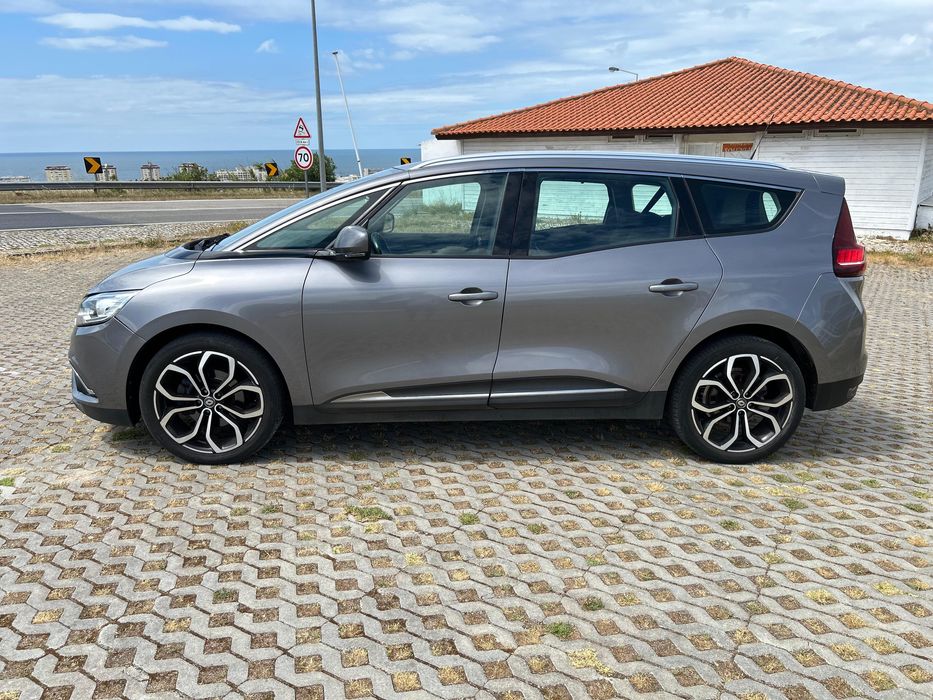 Renault Grand Scenic IV 1.5 dci 7 lugares
