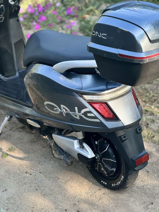 Aima m3 електроскутер 1200Вт