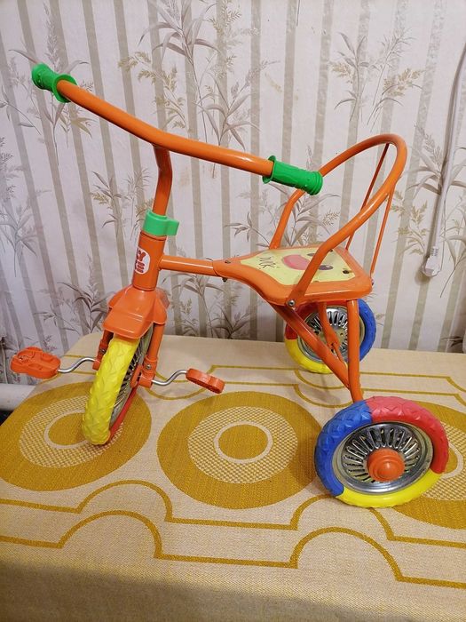 Barbie куклы. Велосипед детский. Кубики. Кошечка-пищалка