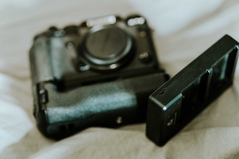 Fujifilm XT2 body + grip