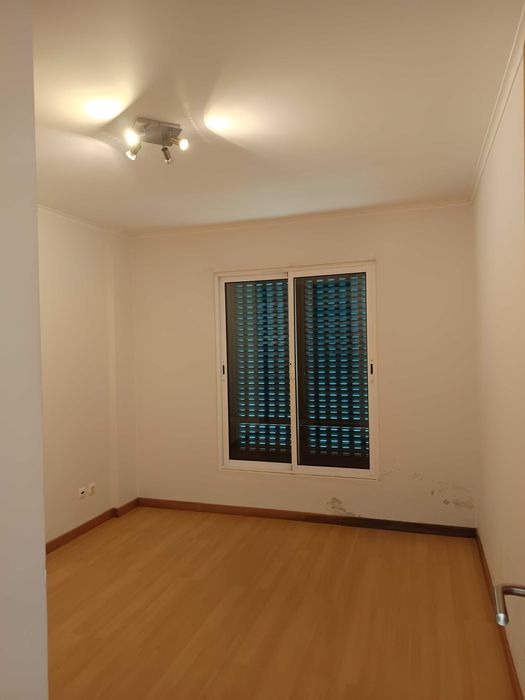 Arrendam-se apartamentos T2