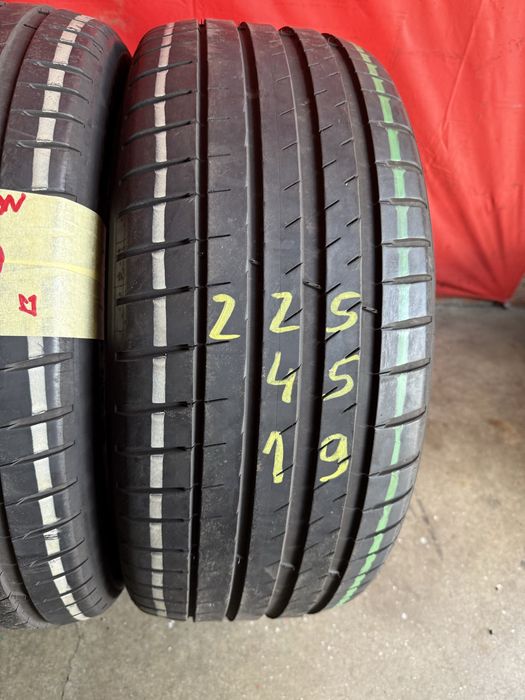 Pneus 225/45/19 Michelin Impecaveis