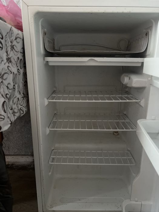 Продам  холодильник
