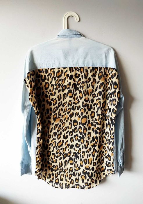 Koszula oversize jeans plecy wzór cętki