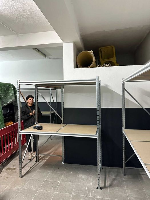 Estantes industriais novas – Sistema modular