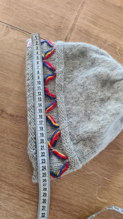 Czapka 85% Schetland Wool Wełna. Podszewka z polaru. Szara. 52 - 63 cm