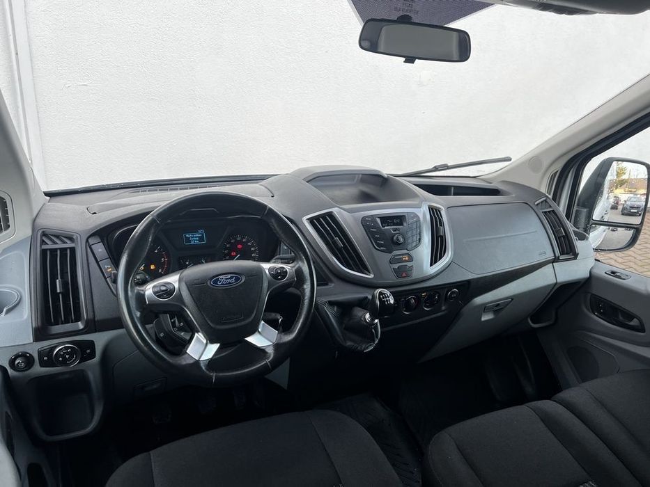 Ford tranzit 2019r.2.0 9 osobowy