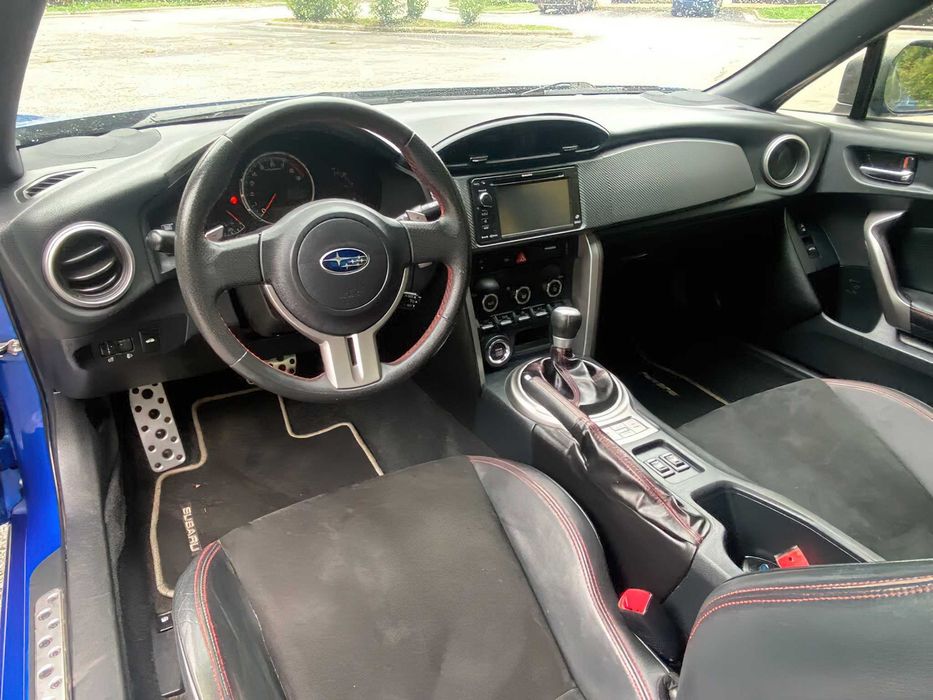 Subaru BRZ Limited      2015