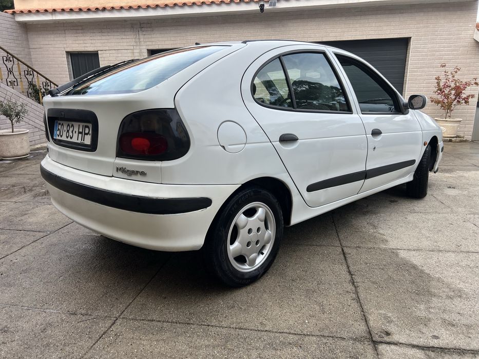 Renault megane 1.9 turbo