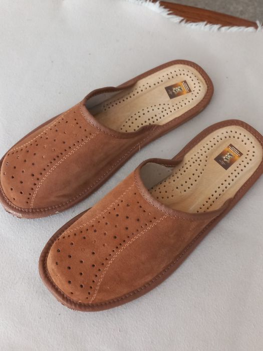 Welurowe pantofle męskie, rozmiar 45