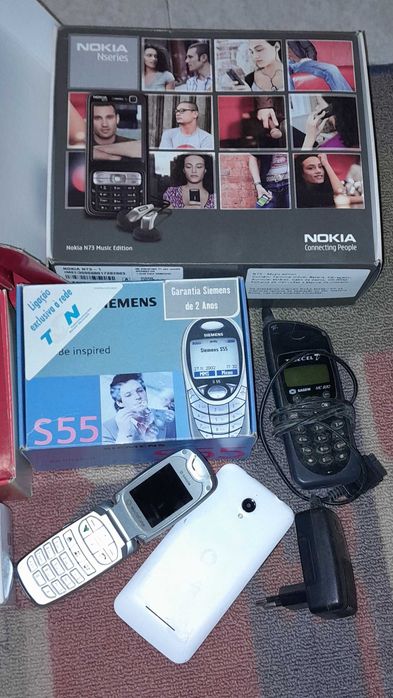 Vendo vários telemoveis