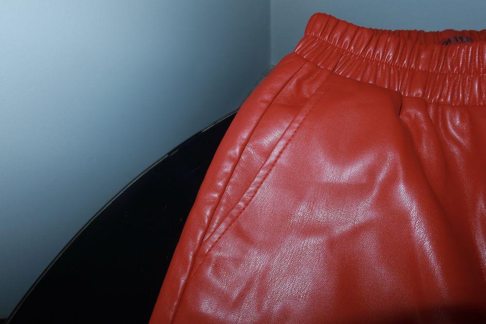 Штани з еко шкіри