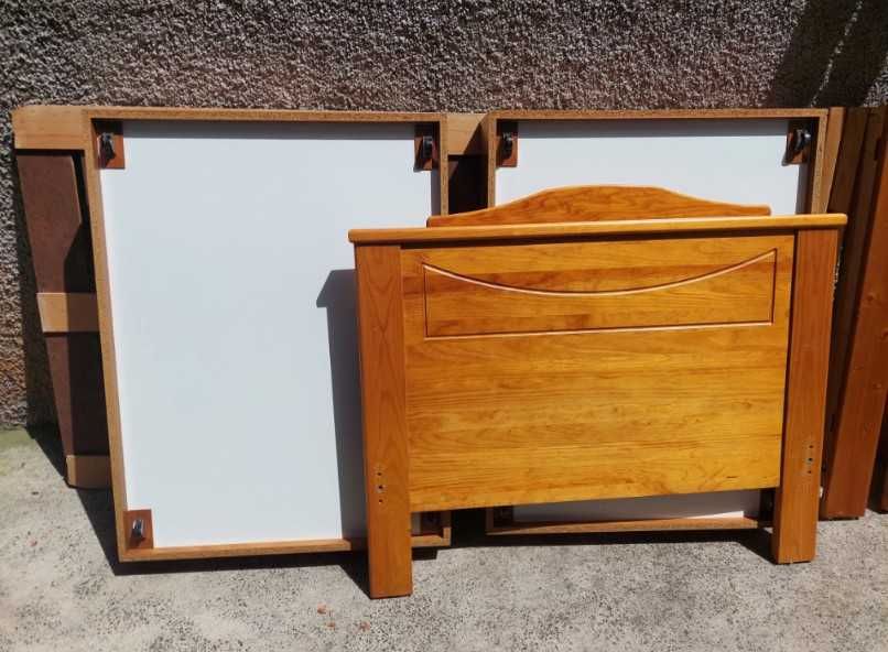 Conjunta cama solteiro + mesa cabeceira cerejeira