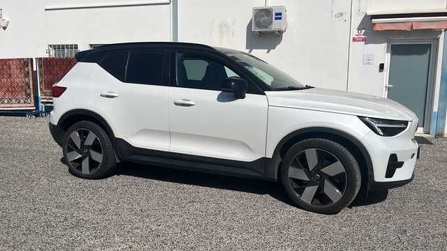 Vende-se SUV Volvo XC40 Elétrico