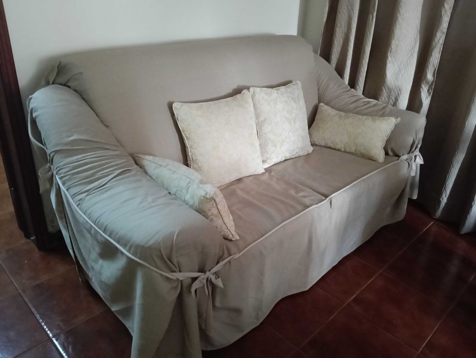 Sofá-cama como novo