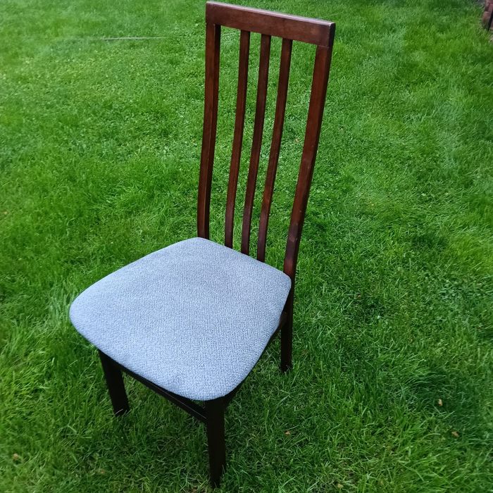 Krzesła po renowacji  5 sztuk