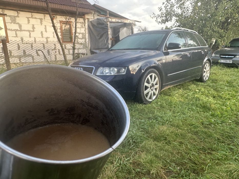 AUDI A4 нерозмитнена