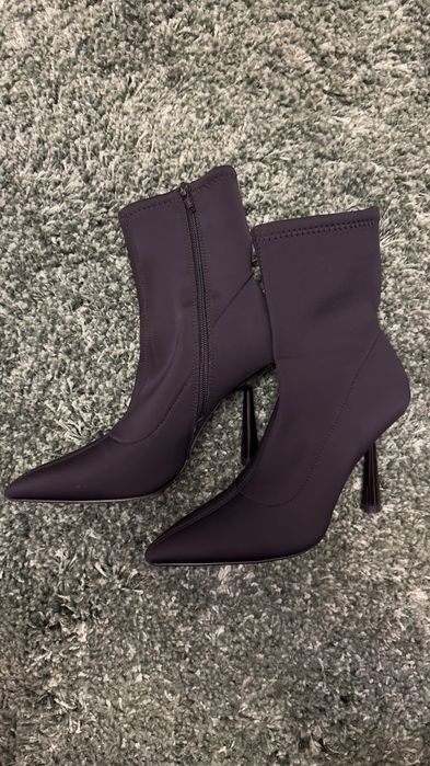 Ботильйони на шпильці