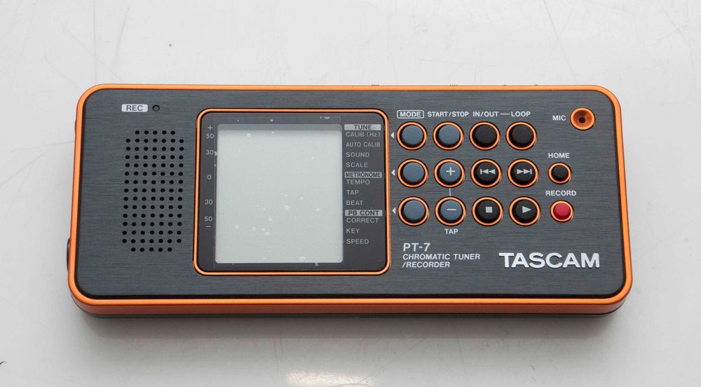 Tascam PT 7 - chromatic tuner, metronome and memo recorder