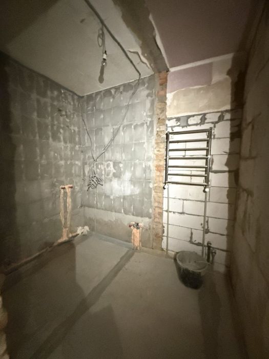 Продаж 3-кімнатної