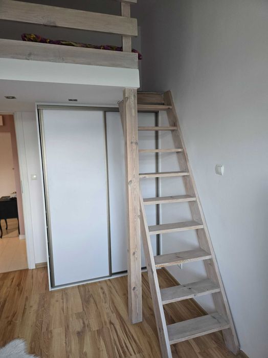 2 pokoje z antresolą/50m²/idealne dla pary/prywatne miejsce parkingowe