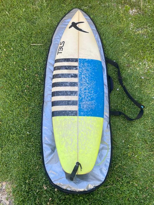Prancha de Surf 6'2 completa + Capa de proteção