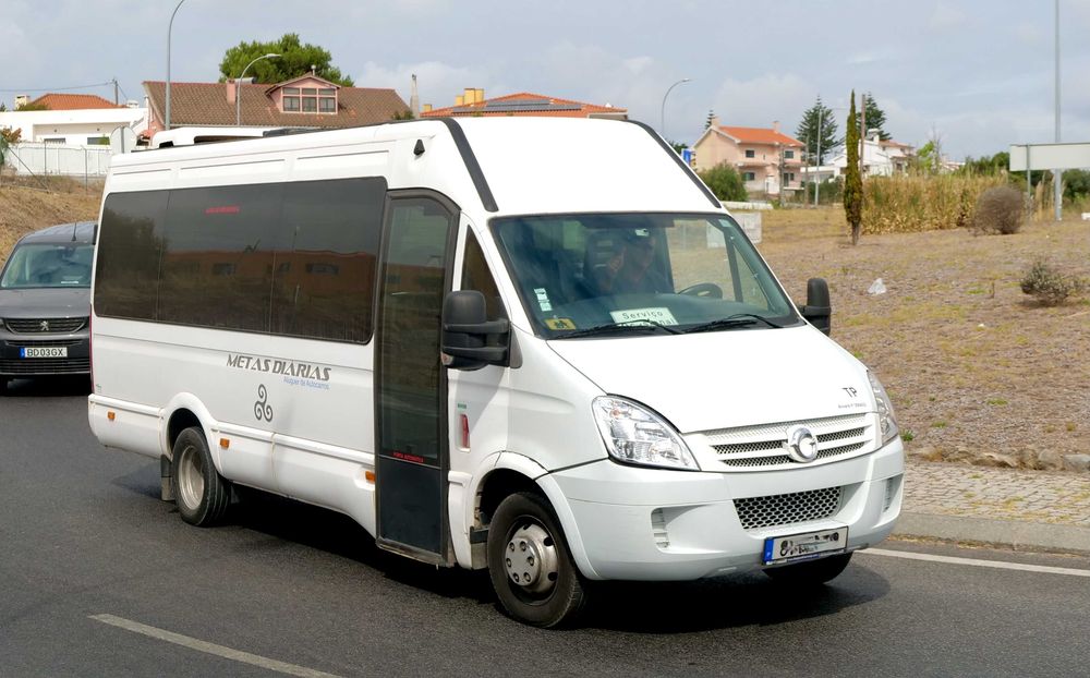 Minibus 19 lugares