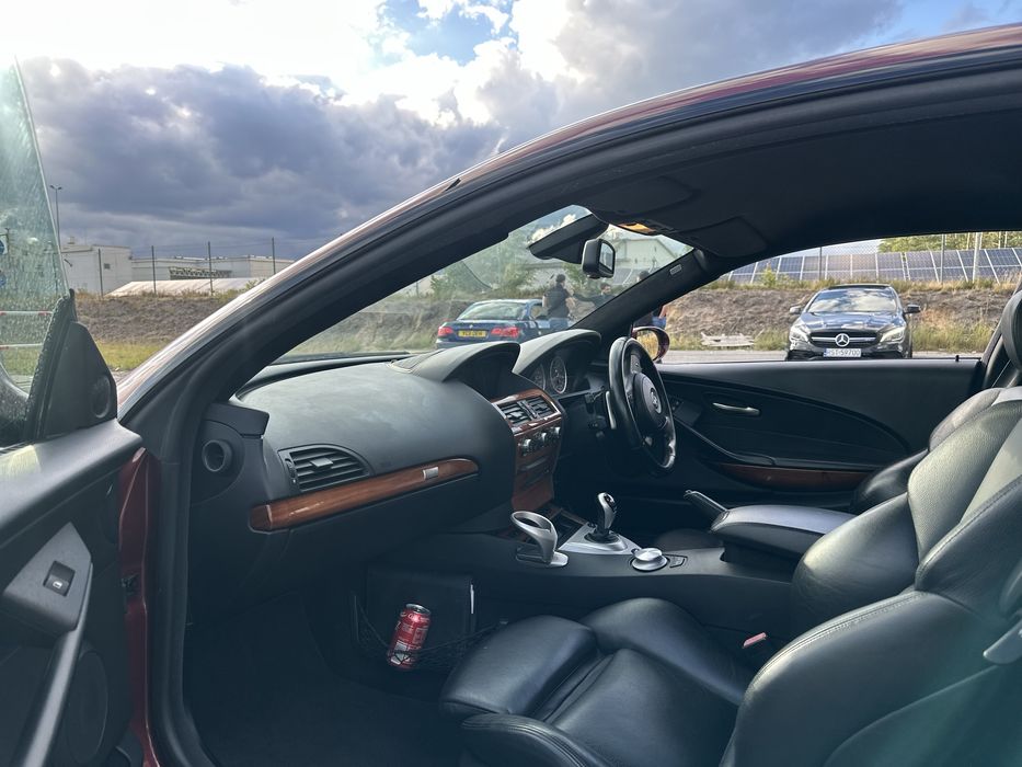 Bmw M6 V10.