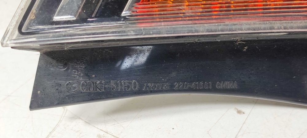 MAZDA 6 GJ SEDAN 2012-2015 ROK Lewa i Prawa Lampa lewy i prawy tył