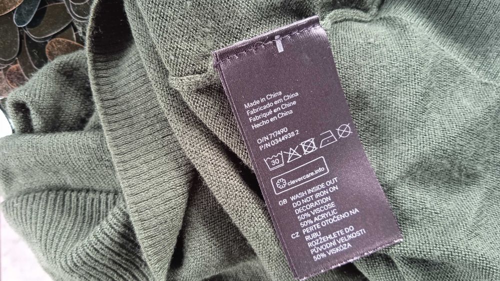 Sweter H&M Zielony Cekiny L 40 Zgniła Zieleń