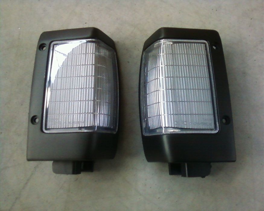 Farolim / Farolins minimos Nissan King Cab D21 1993-1997 (NOVOS)