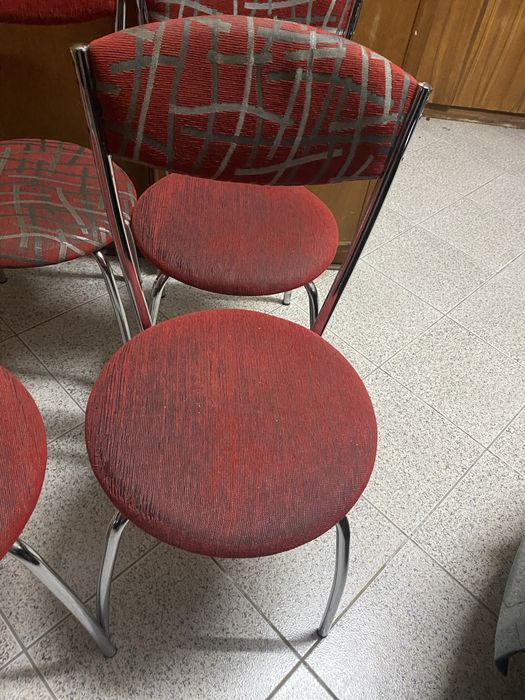 6 Cadeiras forradas