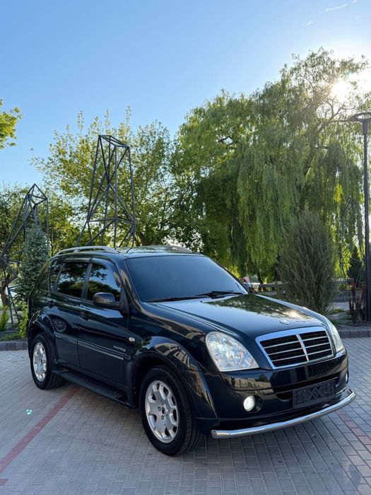 Ssang Yong Rexton 2.7 дизель,автомат ,4x4