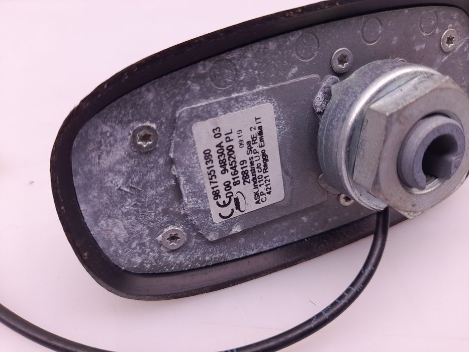 Base / caixa da bateria CITROËN Berlingo (K9)