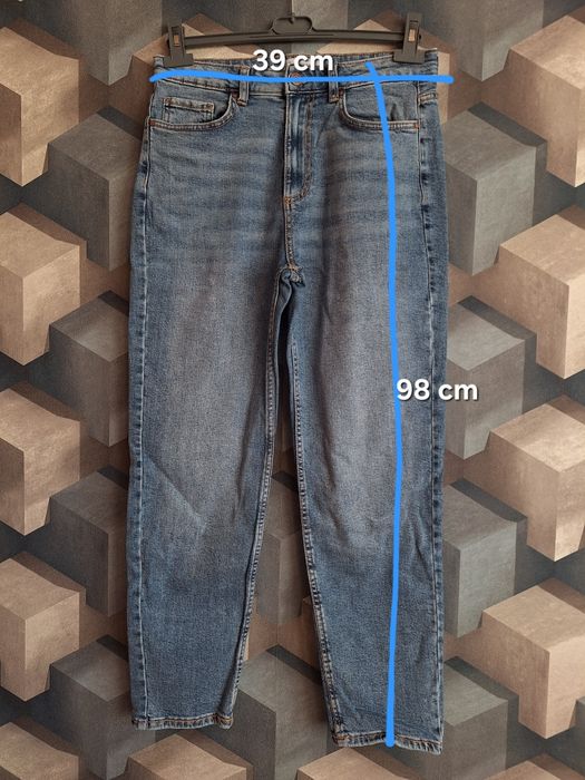 Skinny jeans reserved